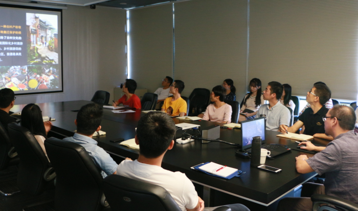 pp���ӿ�չ���������Ҽ�����������������Ư�����佨����̸�����⽲��